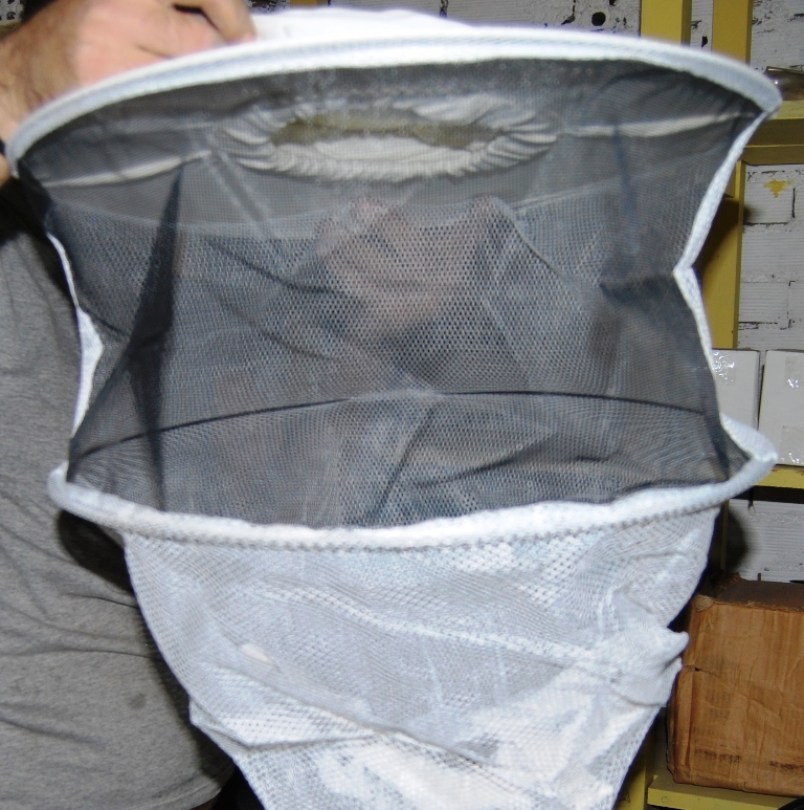 μασκα μελισσοκομου