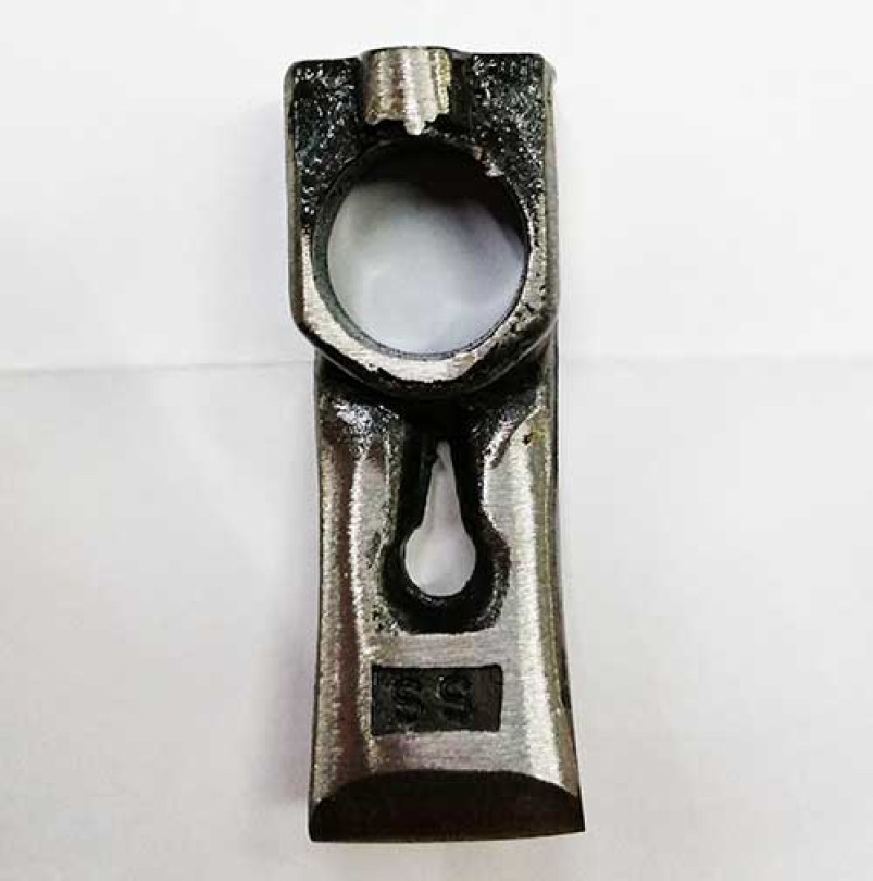 σκεπάρνι αμπατζίδη